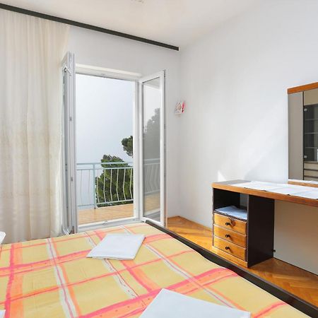 Rooms With A Parking Space Brela, Makarska - 17281 Oda fotoğraf